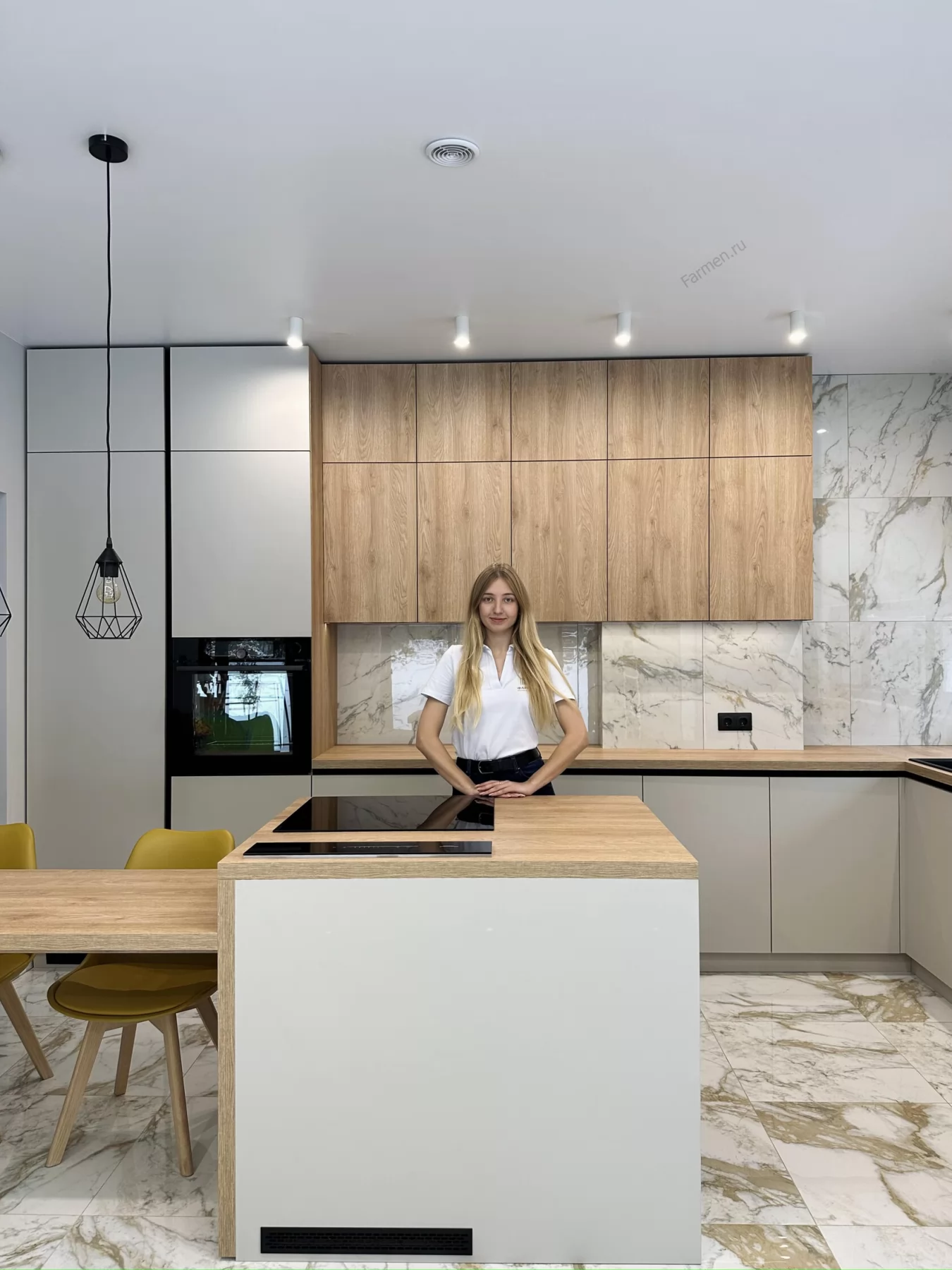 Luxe Бритни — ракурс 6, П-образная, Белый и натуральный дуб