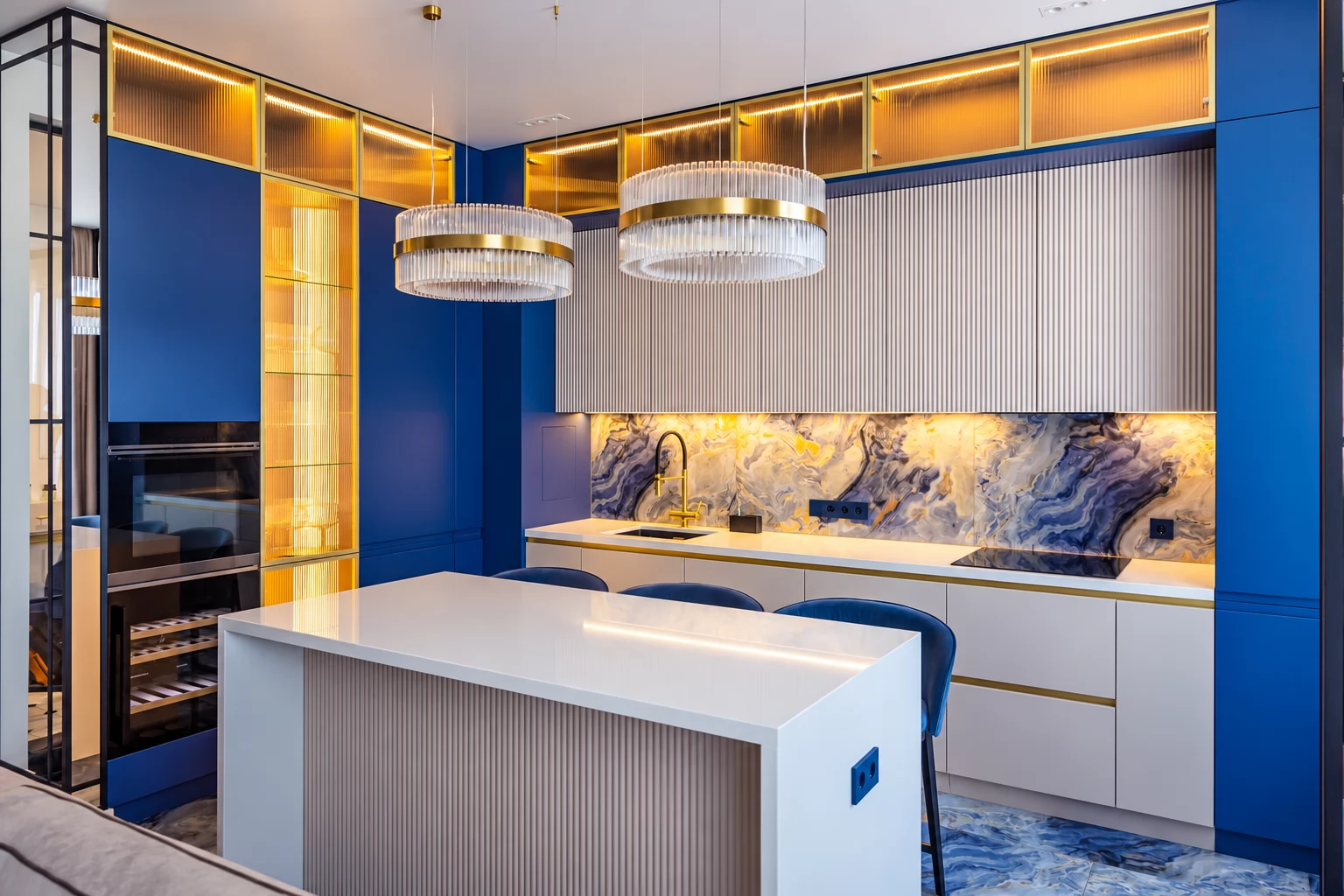 Luxe Селена — ракурс 2, С полуостровом, Синий и белый